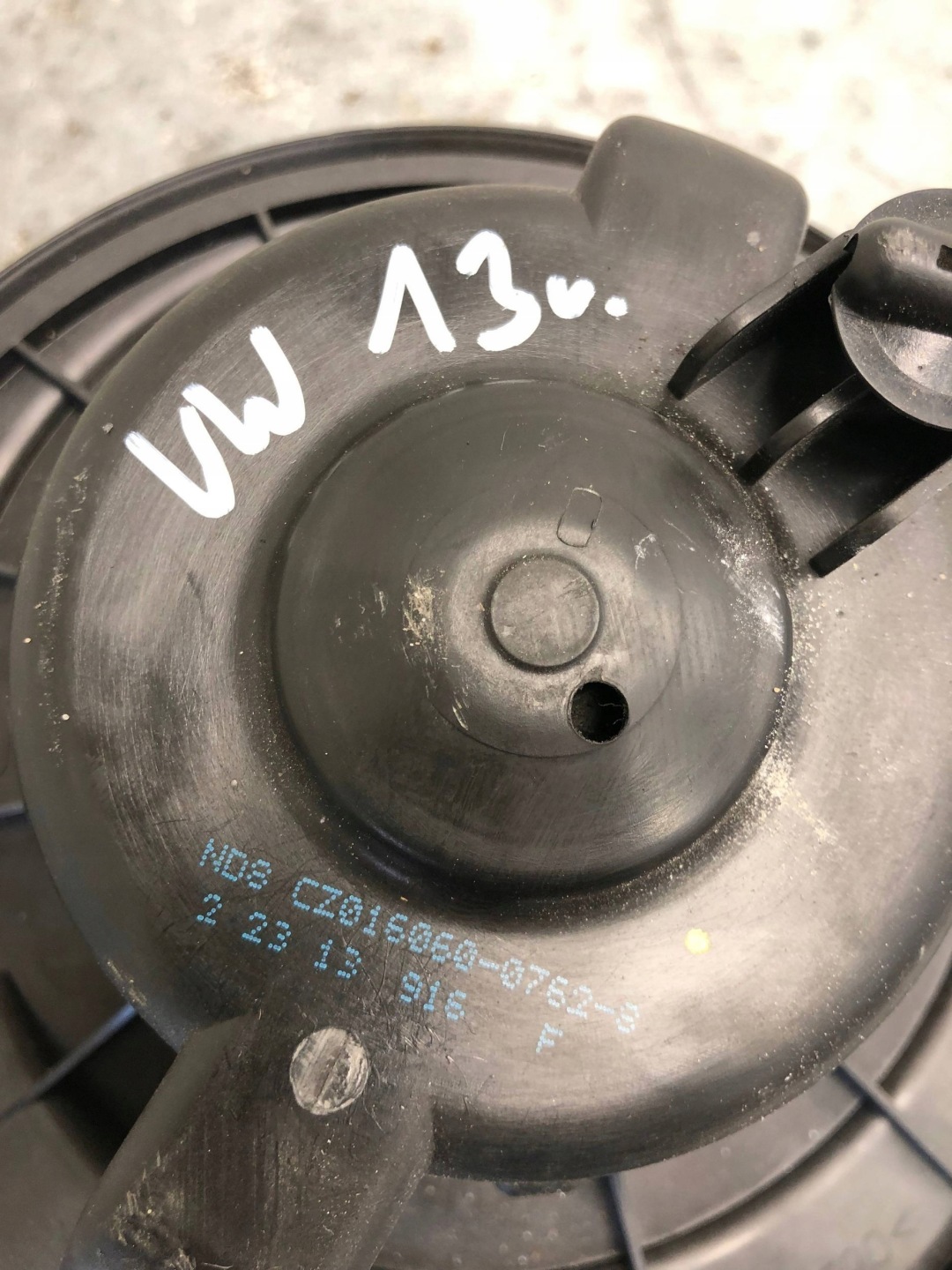 DMUCHAWA ventilátor VW 1K1819015E