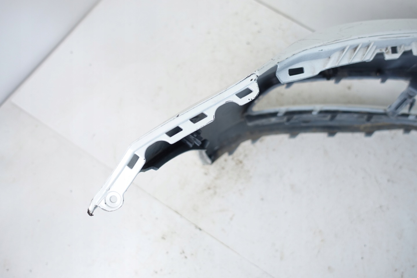 bumper front front VW TOURAN II 5TA 15- 5TA807221AL