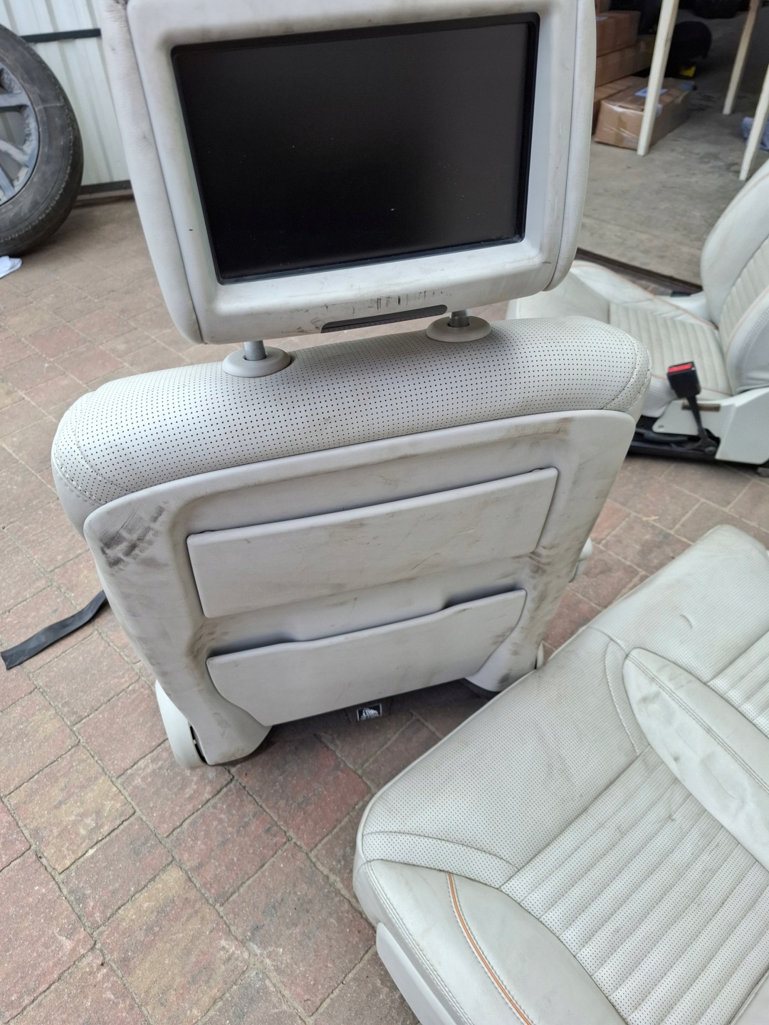 Sitze Ledersitz elektrisch LAND ROVER DISCOVERY V L462