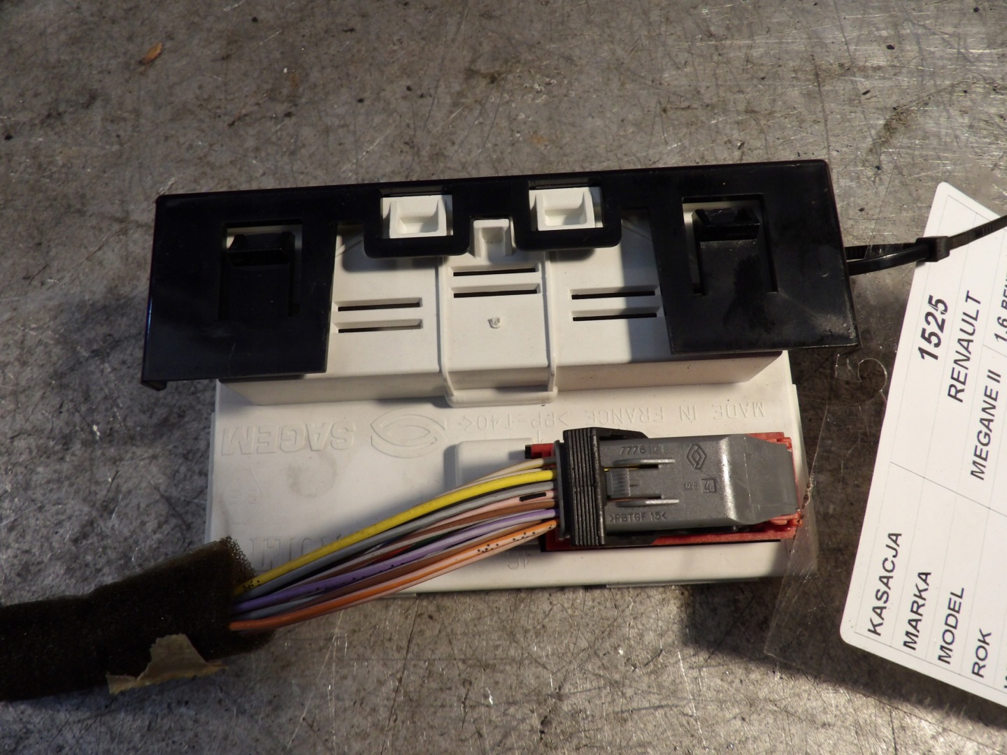 Renault Megane II display 8200107839 21667671-1