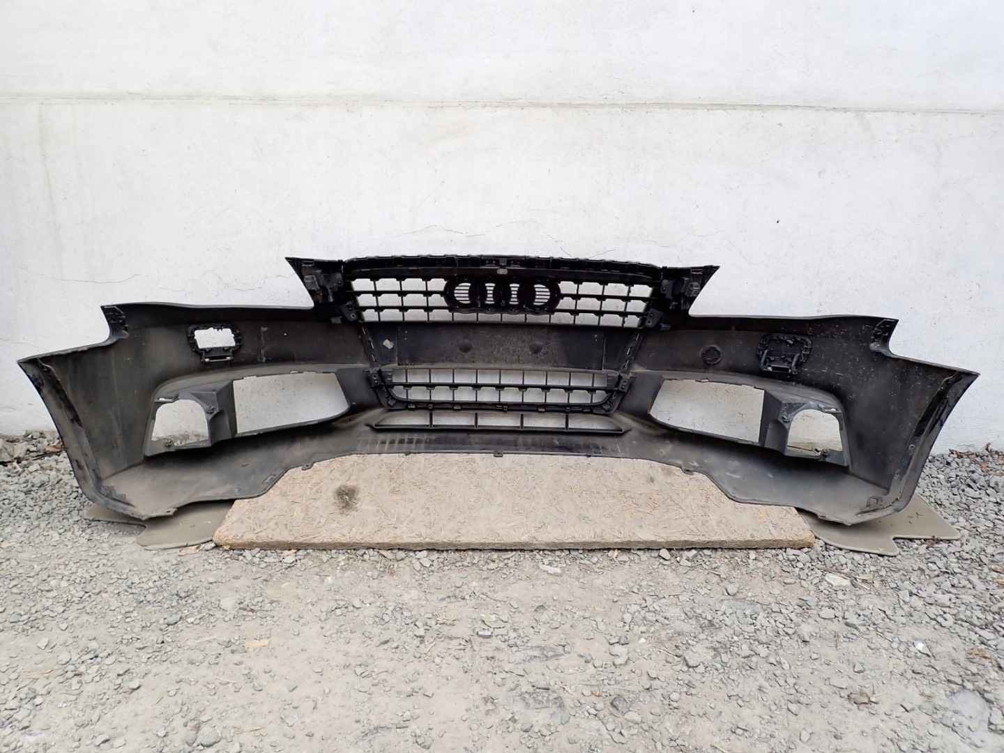 bumper front front AUDI A4 8K B8 2007-2012R 8K0807437A