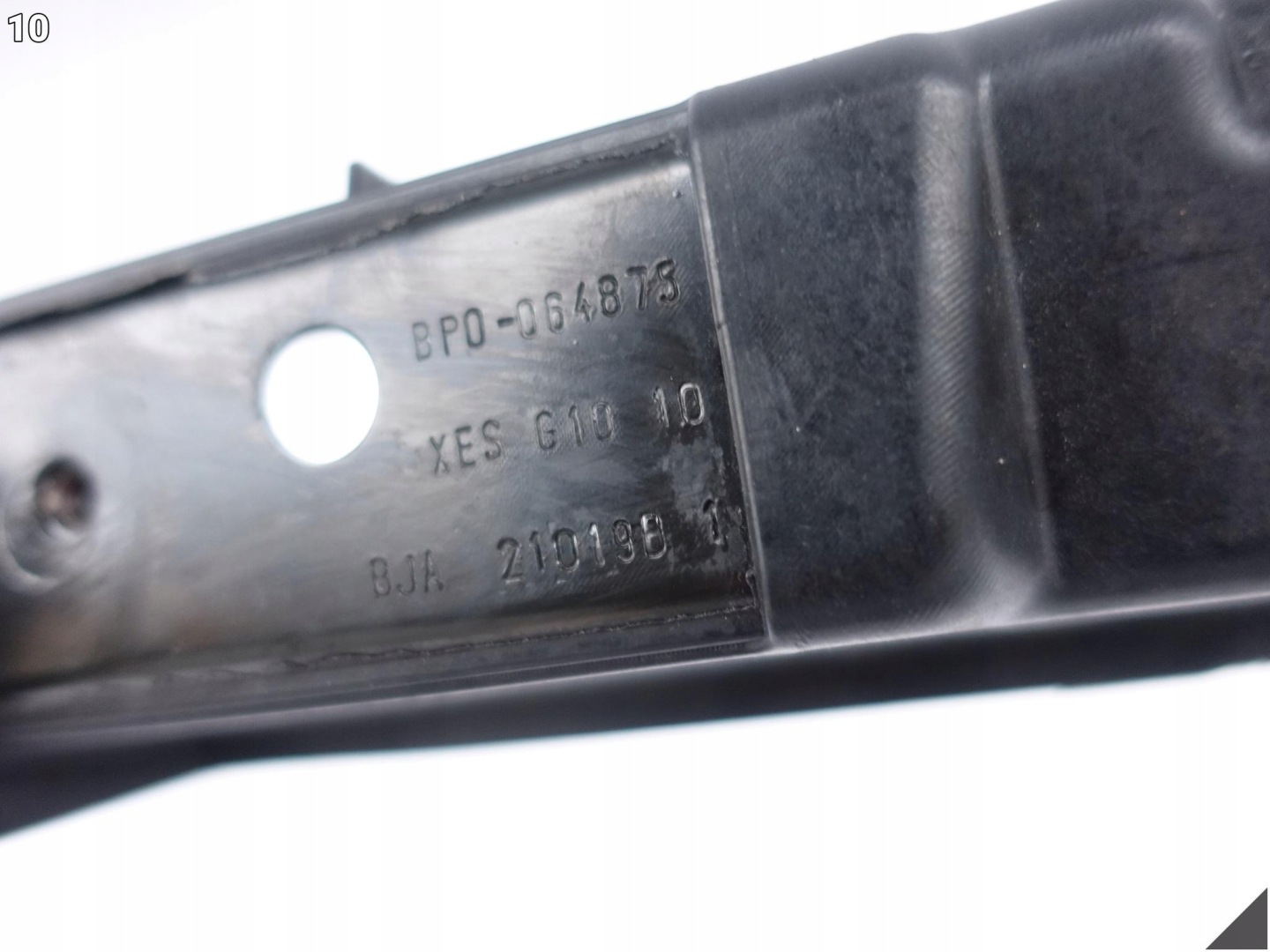 RENAULT CLIO V 5 19- wall support of the front support panel for radiators