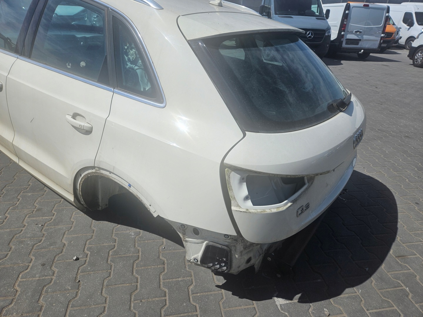 LONGHERONE parafango sinistra posteriore AUDI Q3 8U 2011-2018 colore LY9K