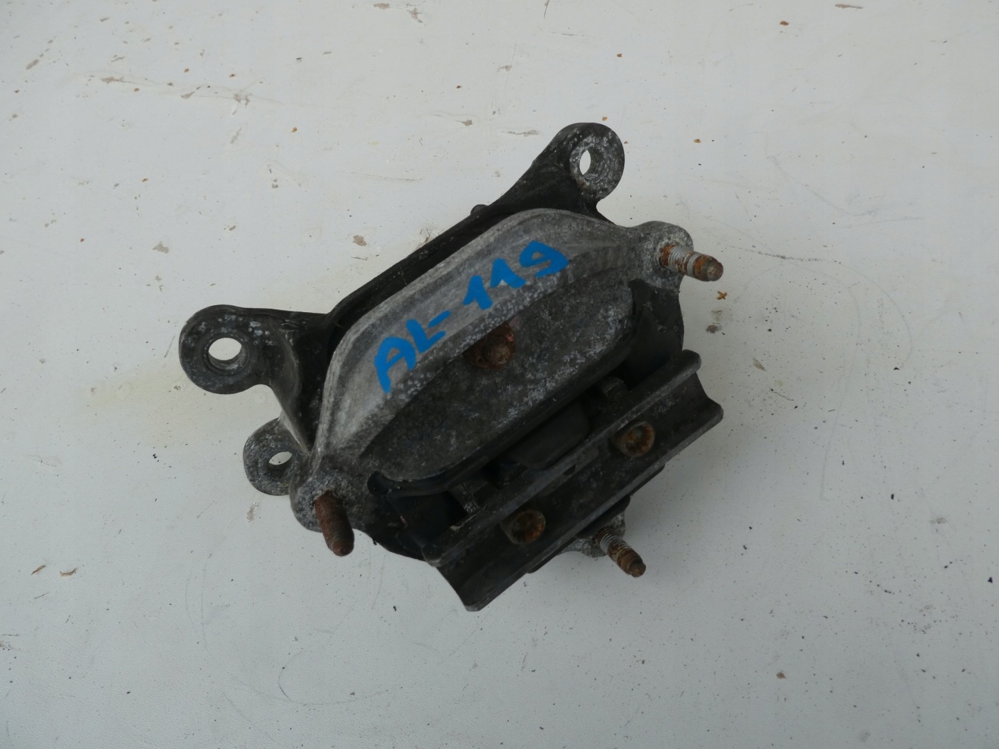 holder gearbox mounting AUDI A4 A5 8K0399115T