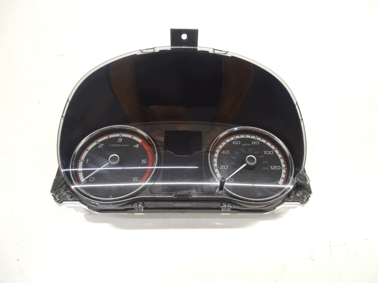dials dials PREDKOSCIOMIERZ UK Mitsubishi L200 8100C771