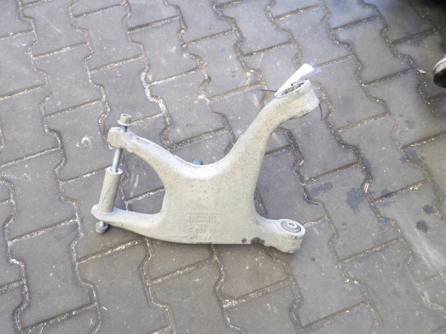 Audi Q5 R8 arm rear right 8R0505312B
