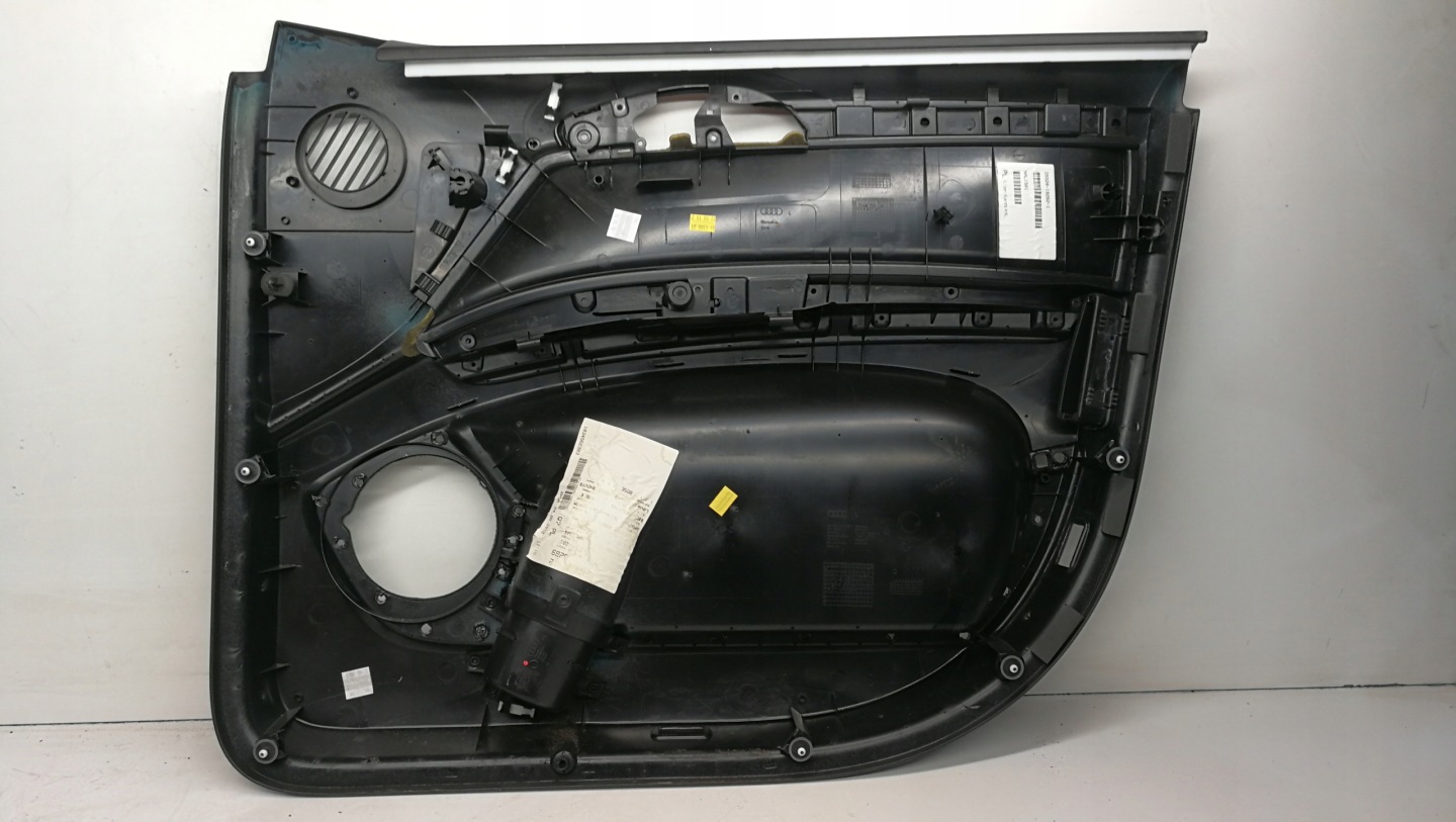 side door left front AUDI Q7 ALCANTARA 4L1