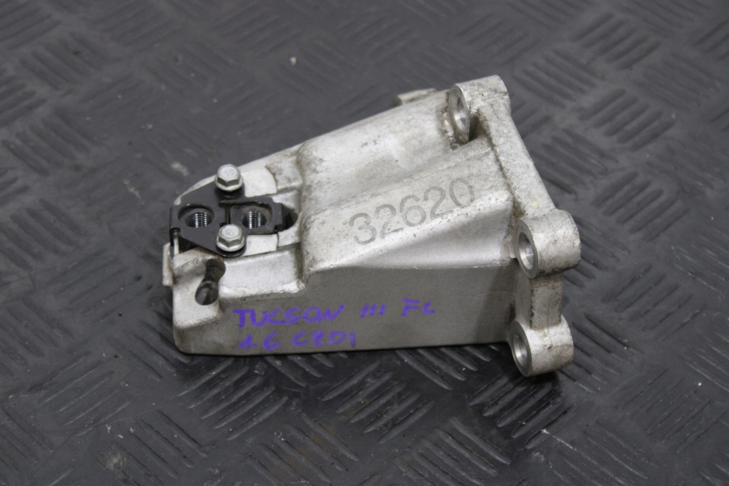 supporto staffa cambio ingranaggi HYUNDAI TUCSON III 3 LIFT