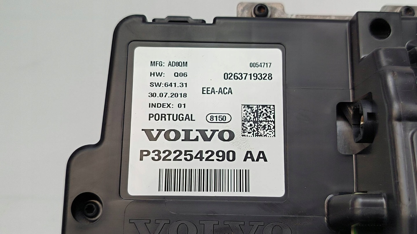 dials clock 32254290AA VOLVO V60 II