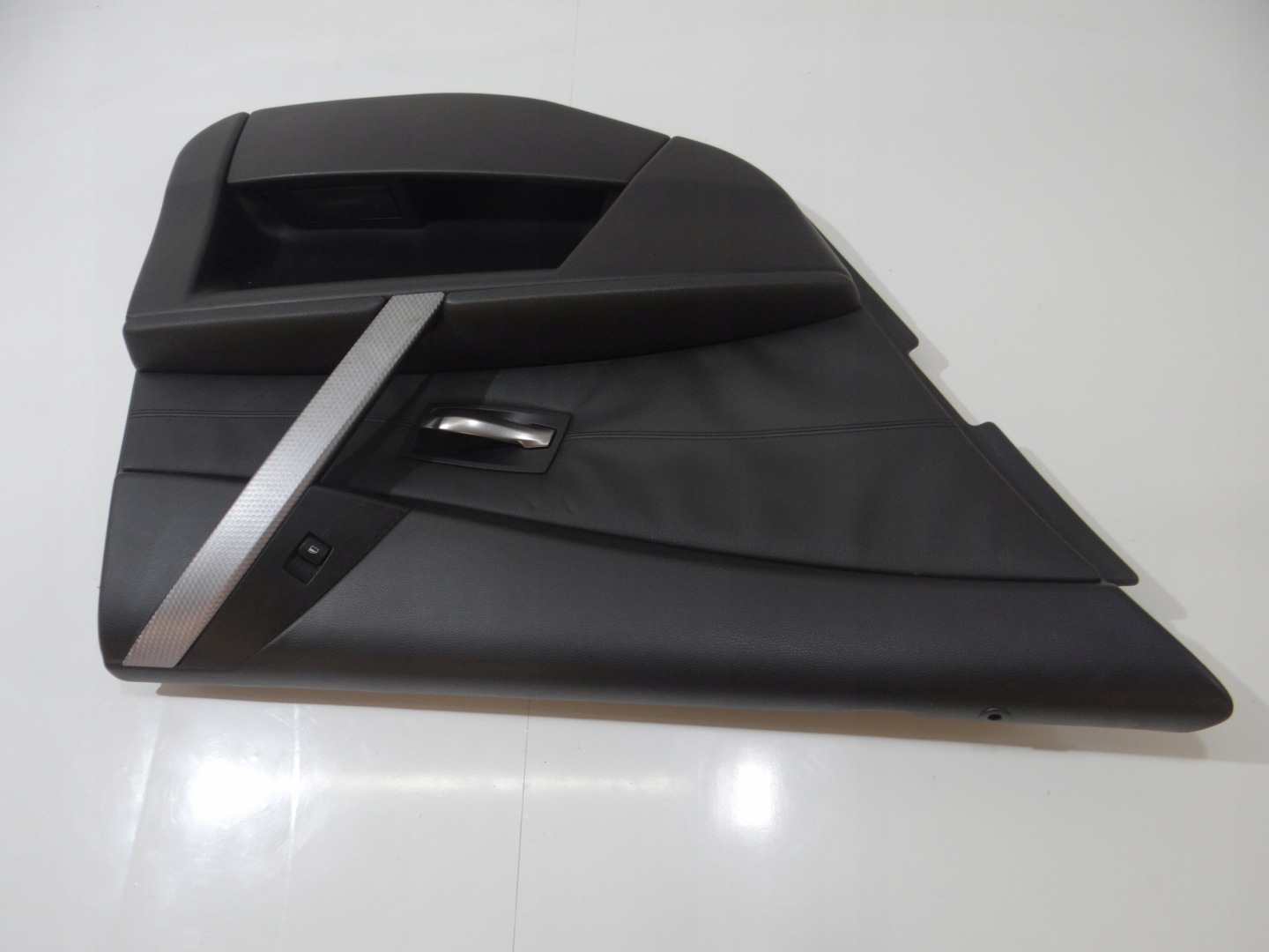 side door left rear part BMW E60 (4287297)