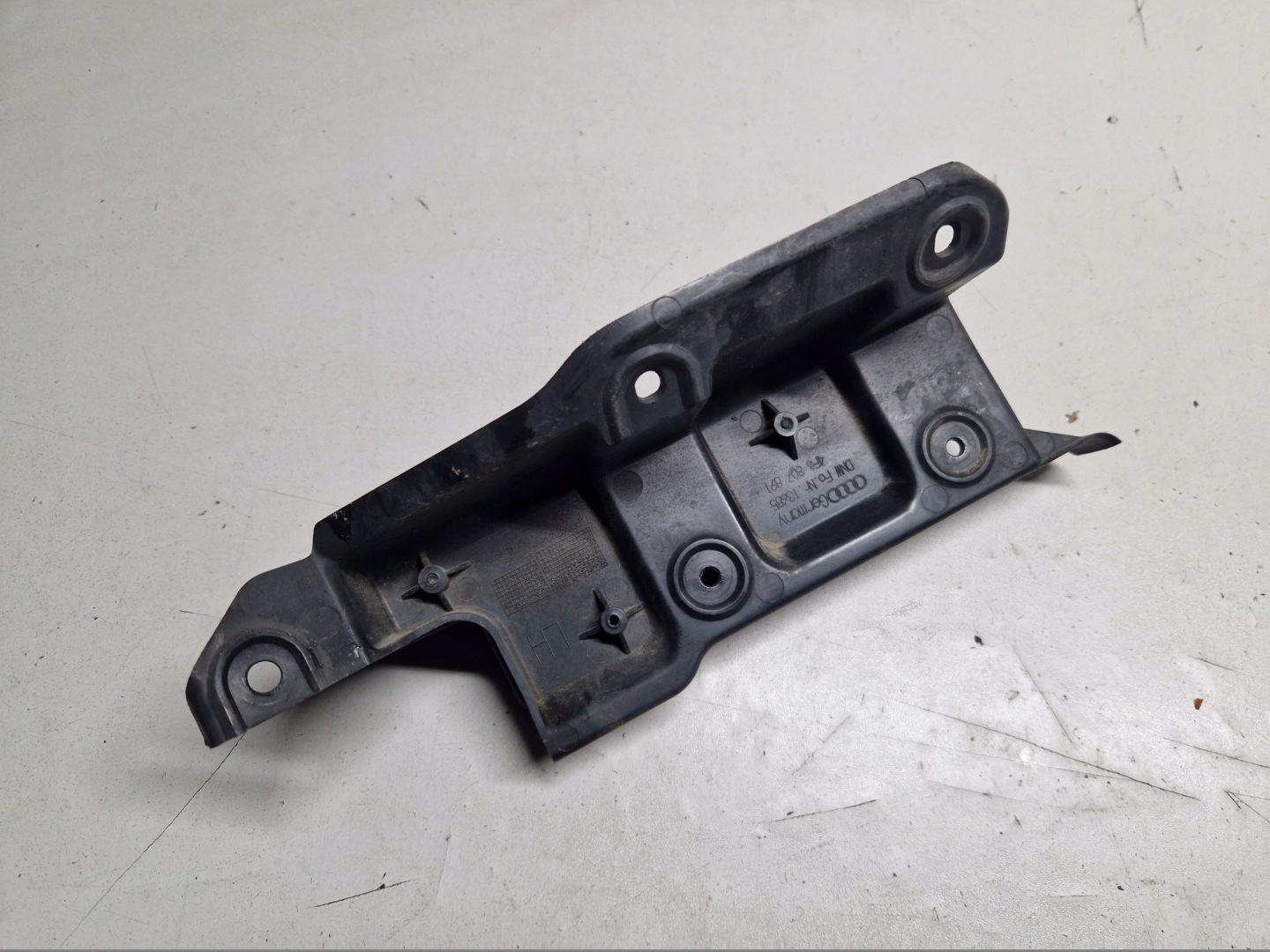 AUDI A6 C6 A6C6 sedan bumper bracket left rear part rear 4F5807891