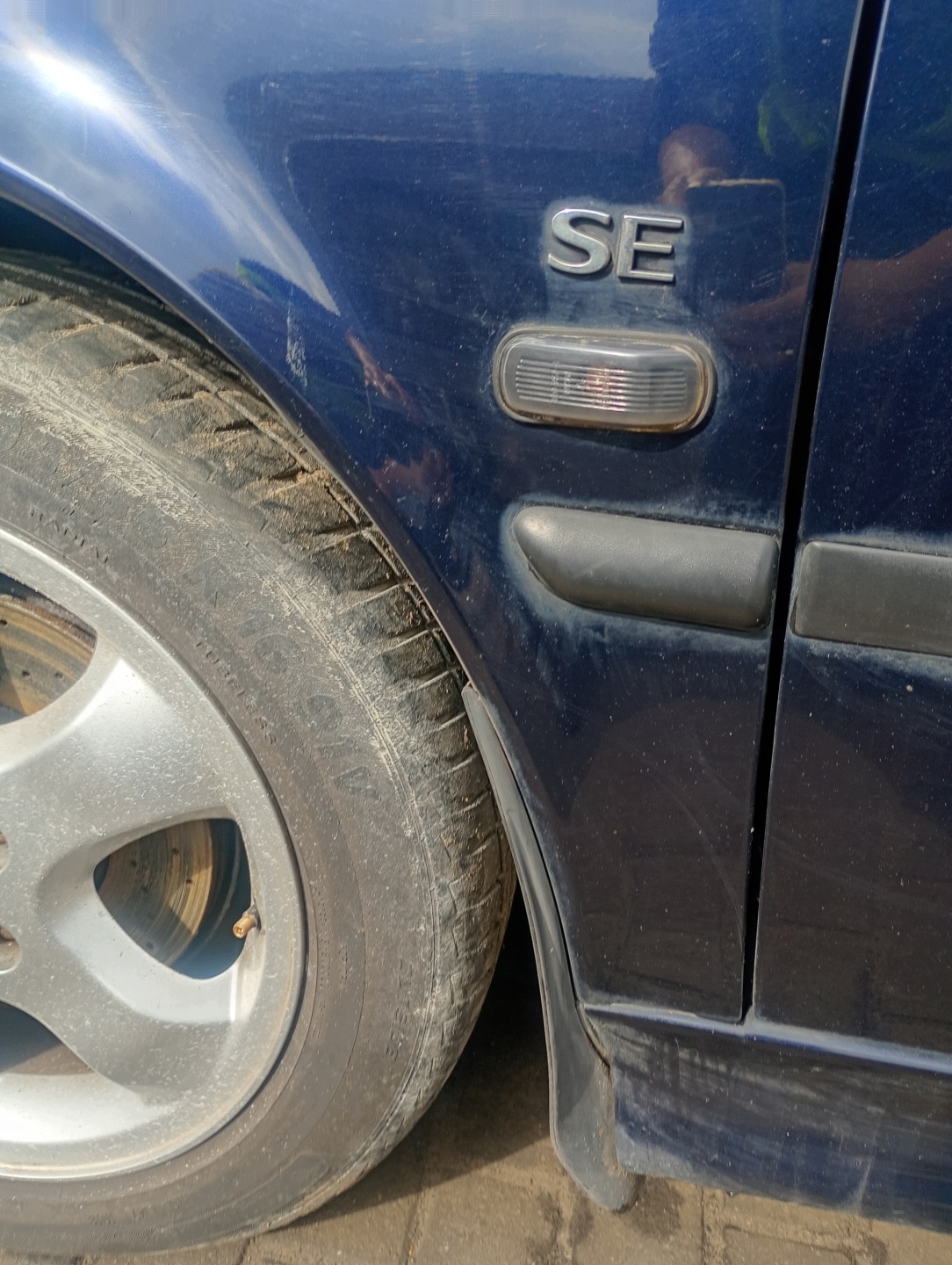 fender left front front Saab 93 9-3 98-02 code lakieru 257