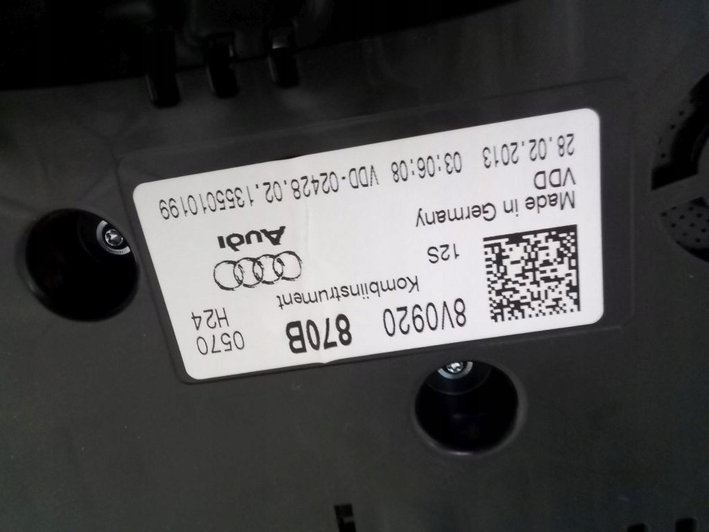 Audi A3 8V kilometar sat brzinomjer 8V0920870B