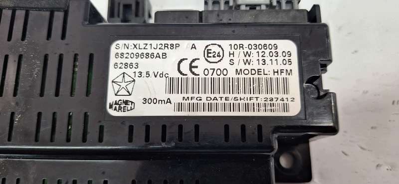 module control unit MASERATI QUATTROPORTE 68209686AB
