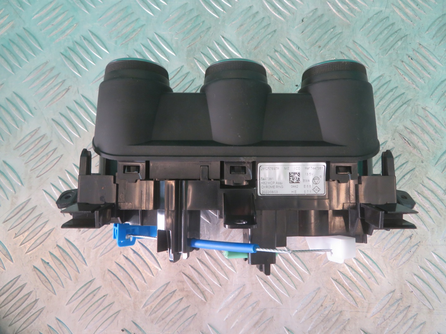 PANEL klími klimatizaci RENAULT TRAFIC 2.0 23R 285257697R
