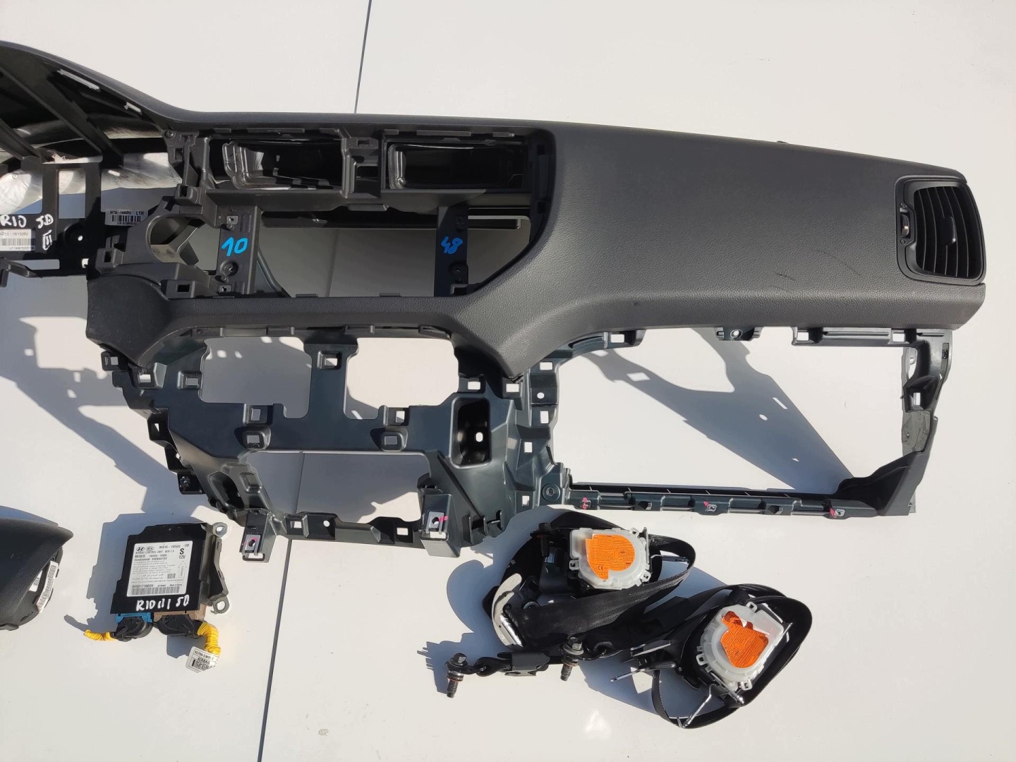 dashboard console airbag airbag tension belts SENSOR KIA RIO III 2011-2014