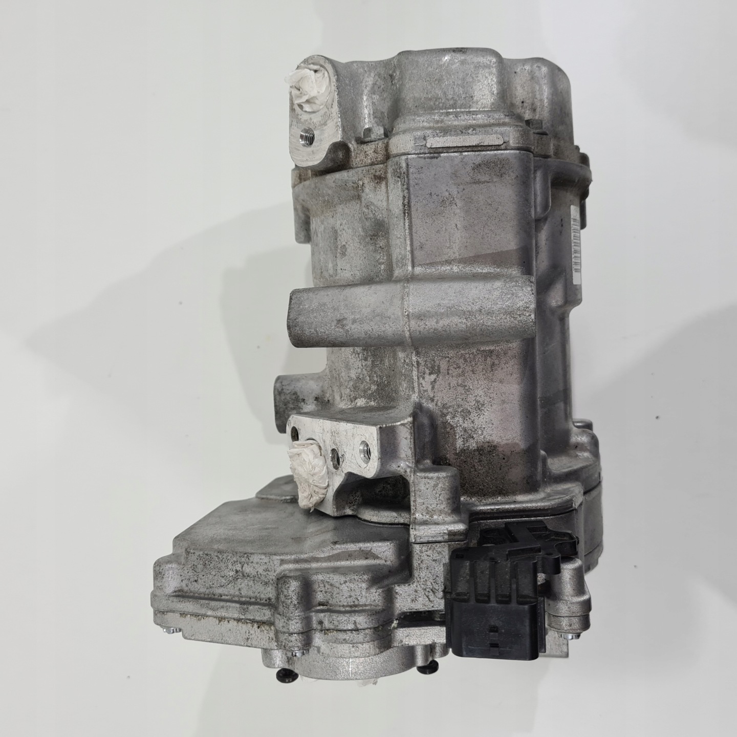 Klimakompressor klimaanlage RENAULT NISSAN 1.6 E-TECH 926000464R HYBRYDA