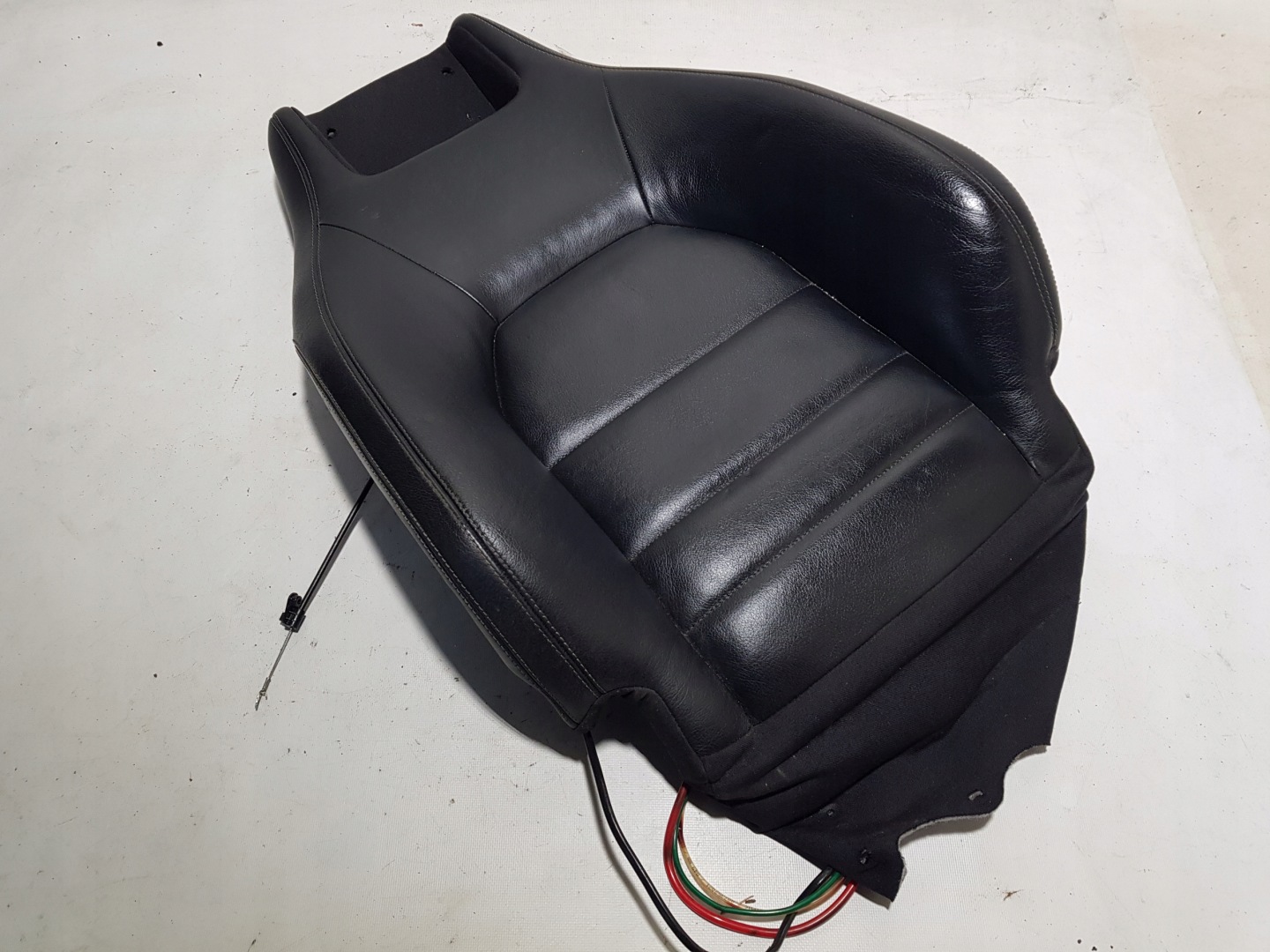MERCEDES W207 OPARCIE seat driver´s left