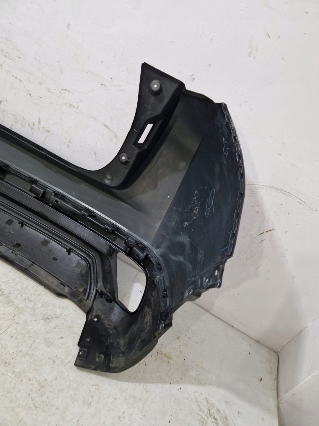 MITSUBISHI ECLIPSE CROSS GK 2017 - 2021 bumper rear part 6410D029ZZ