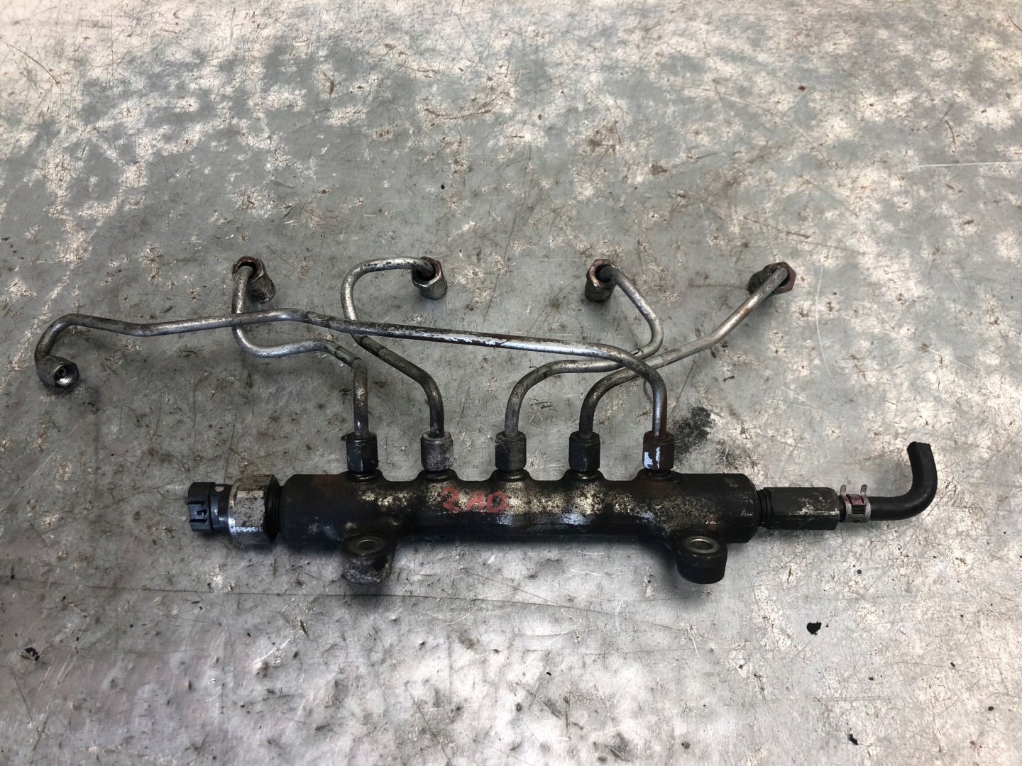 injection ramp 2.2 D4D 2AD TOYOTA LEXUS