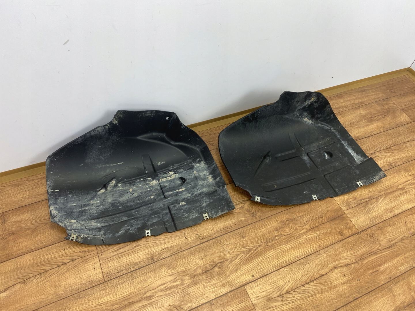 mudguard rear. right Dodge Ram 1500 2019+ USA