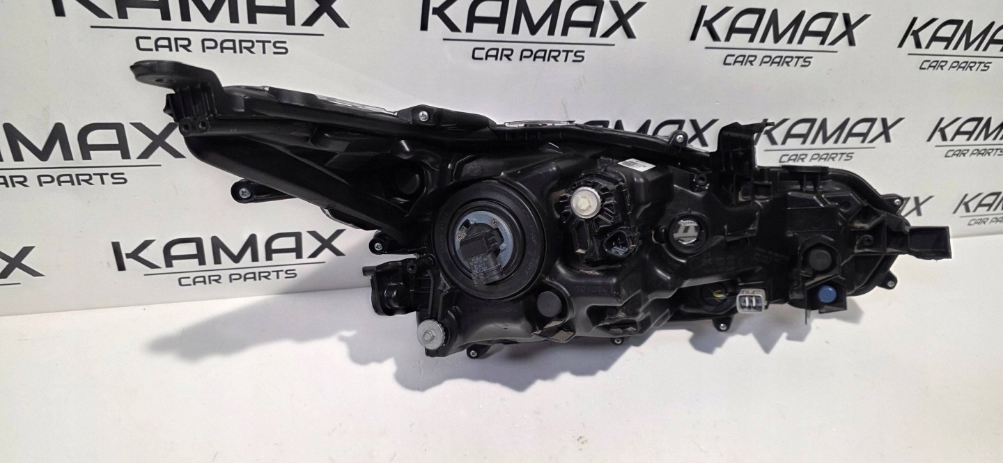 light left front TOYOTA COROLLA E21 sedan 18- original 81170-02T31