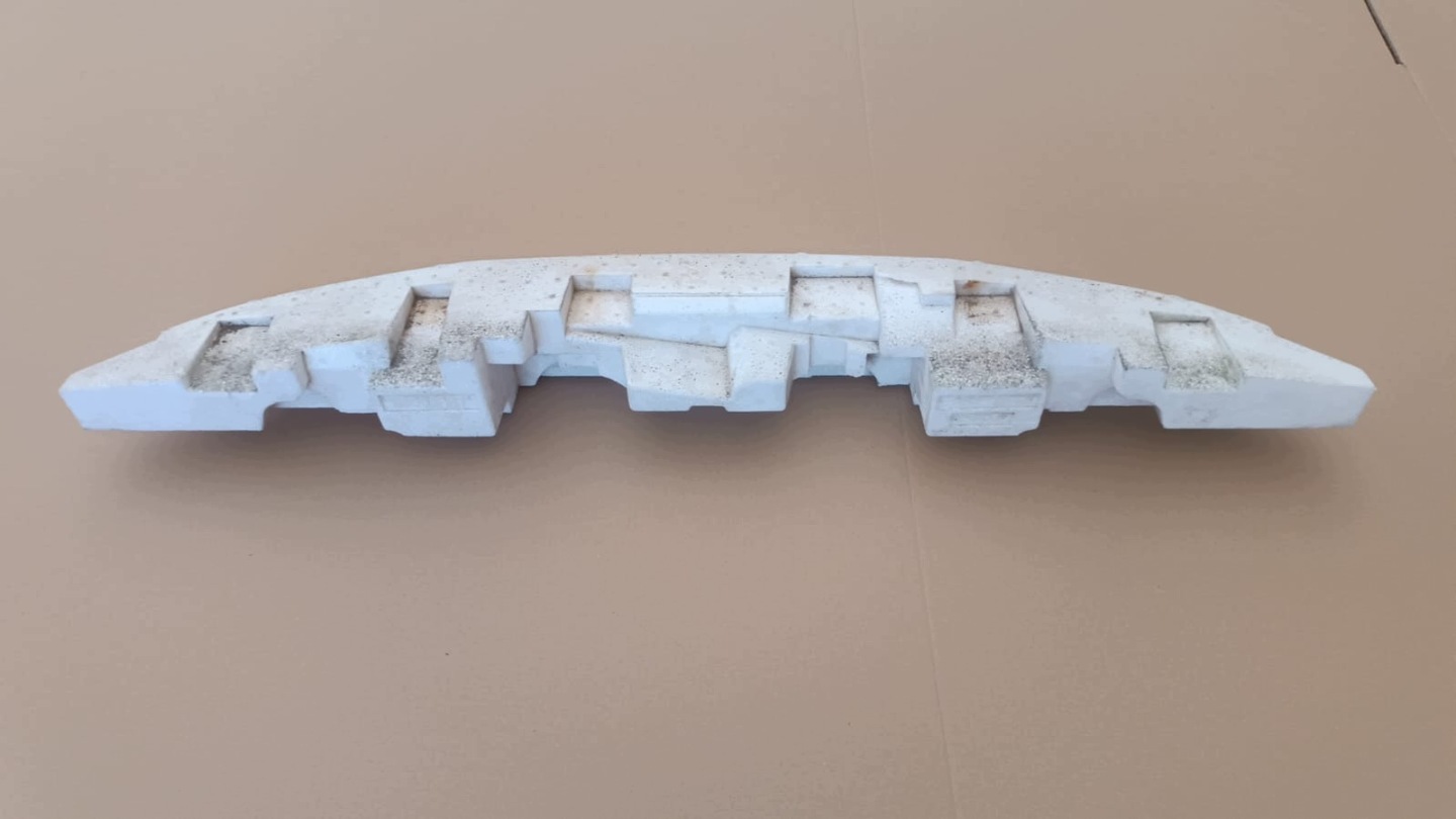 ABSORBER nárazníku předek MITSUBISHI OUTLANDER 06-10 6400A667