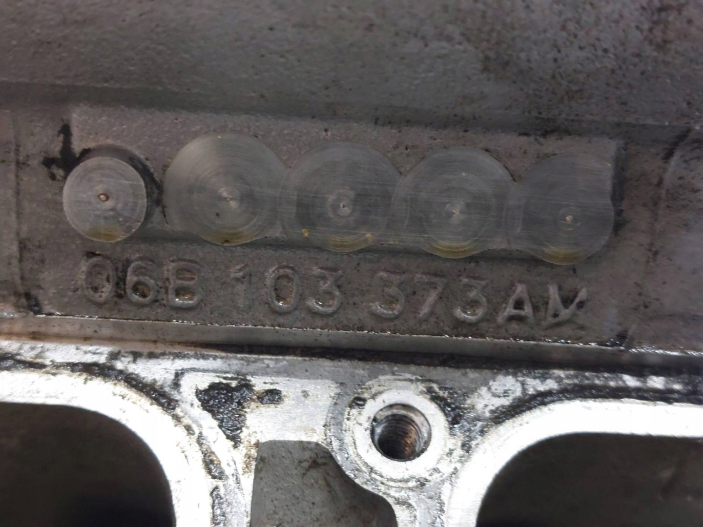 TESTATA AUDI A4 B6 2.0 20V 06B103373AM 06B103127P ALT