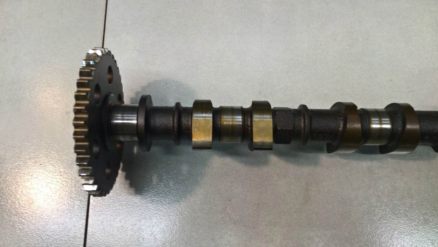 fej WALKI fedél MONDEO MK3 1.8 1S7G6090BU