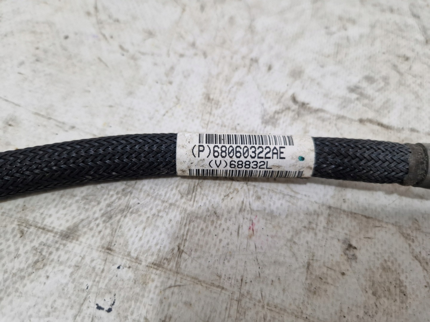 DODGE CHARGER 2019 3.6 V6 KABEL MASA cable battery 68060322AE