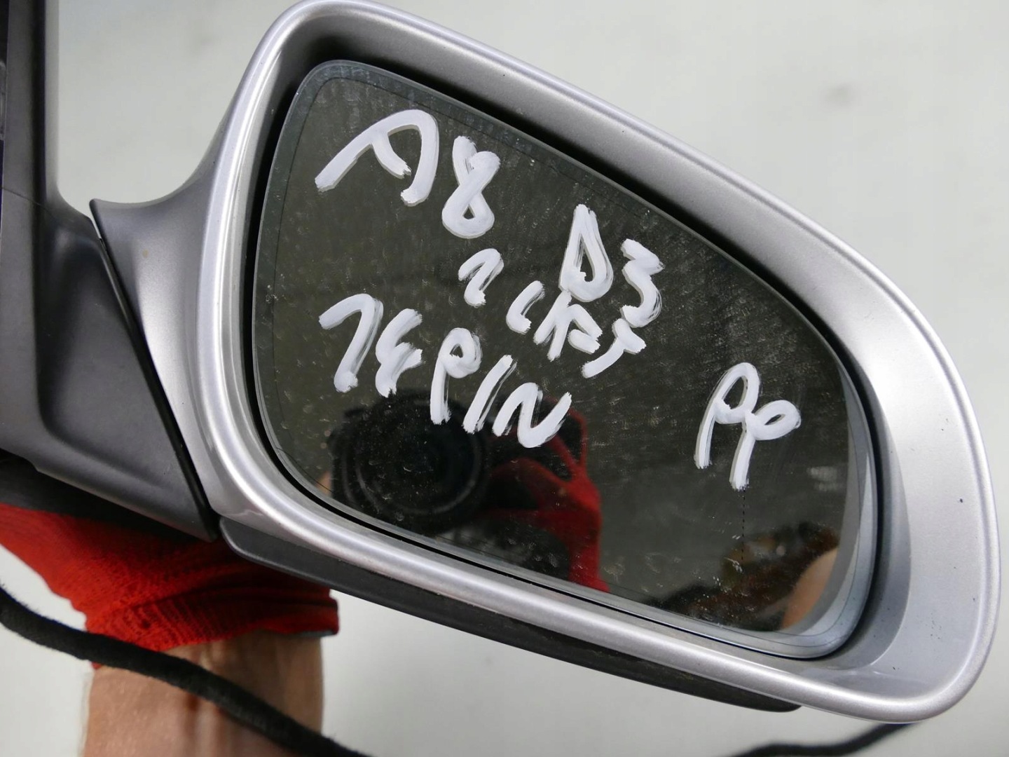 AUDI A8 D3 and LIFT mirror 14 PIN right LY7W UK