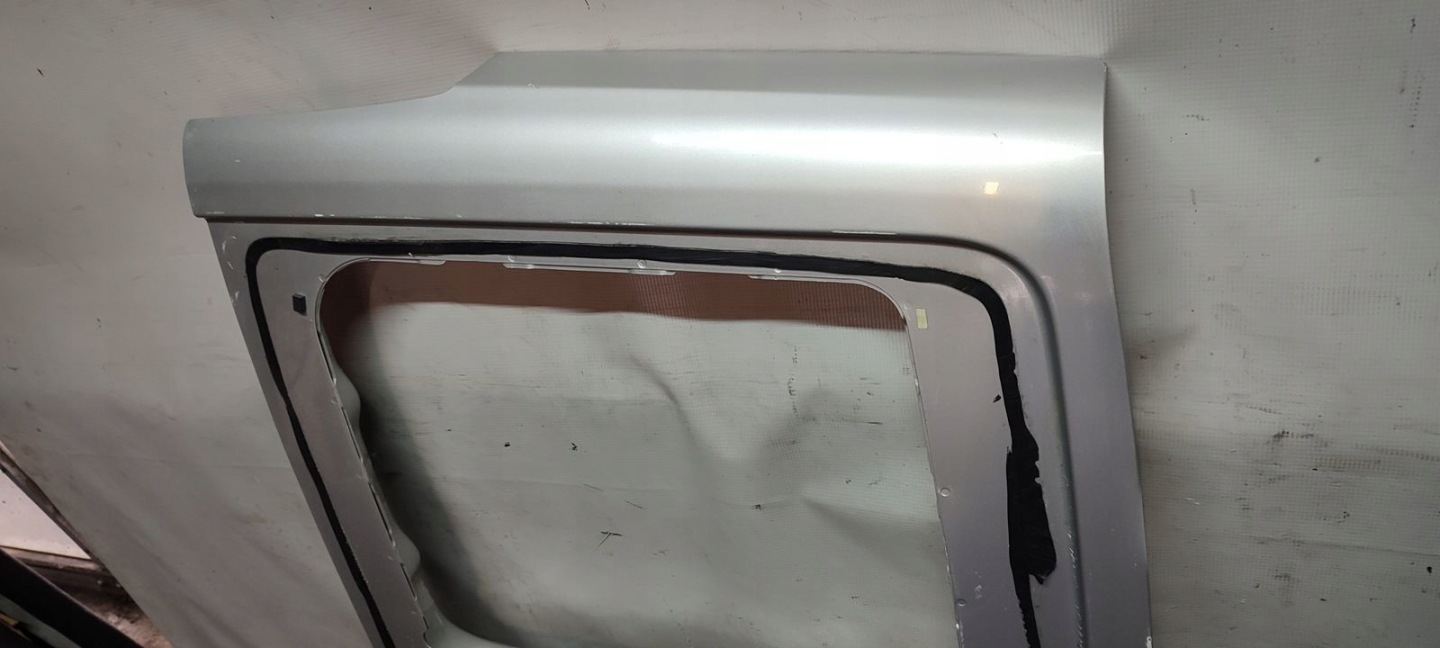 door rear part rear. right Mercedes W447