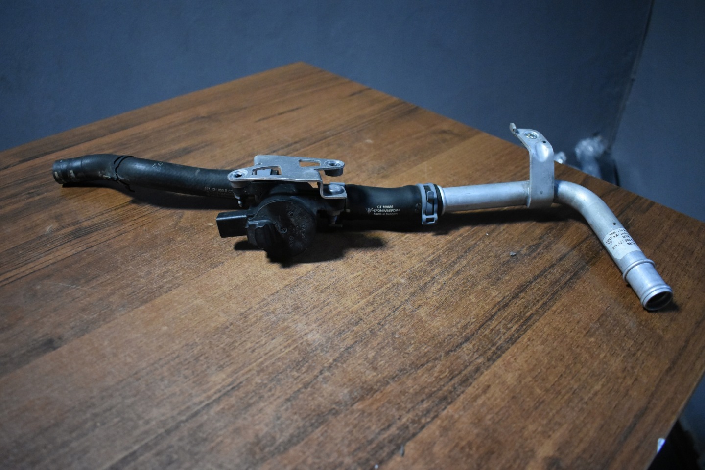 IDEALNA Pompa Tubi d’acqua PORSCHE PANAMERA 971 1