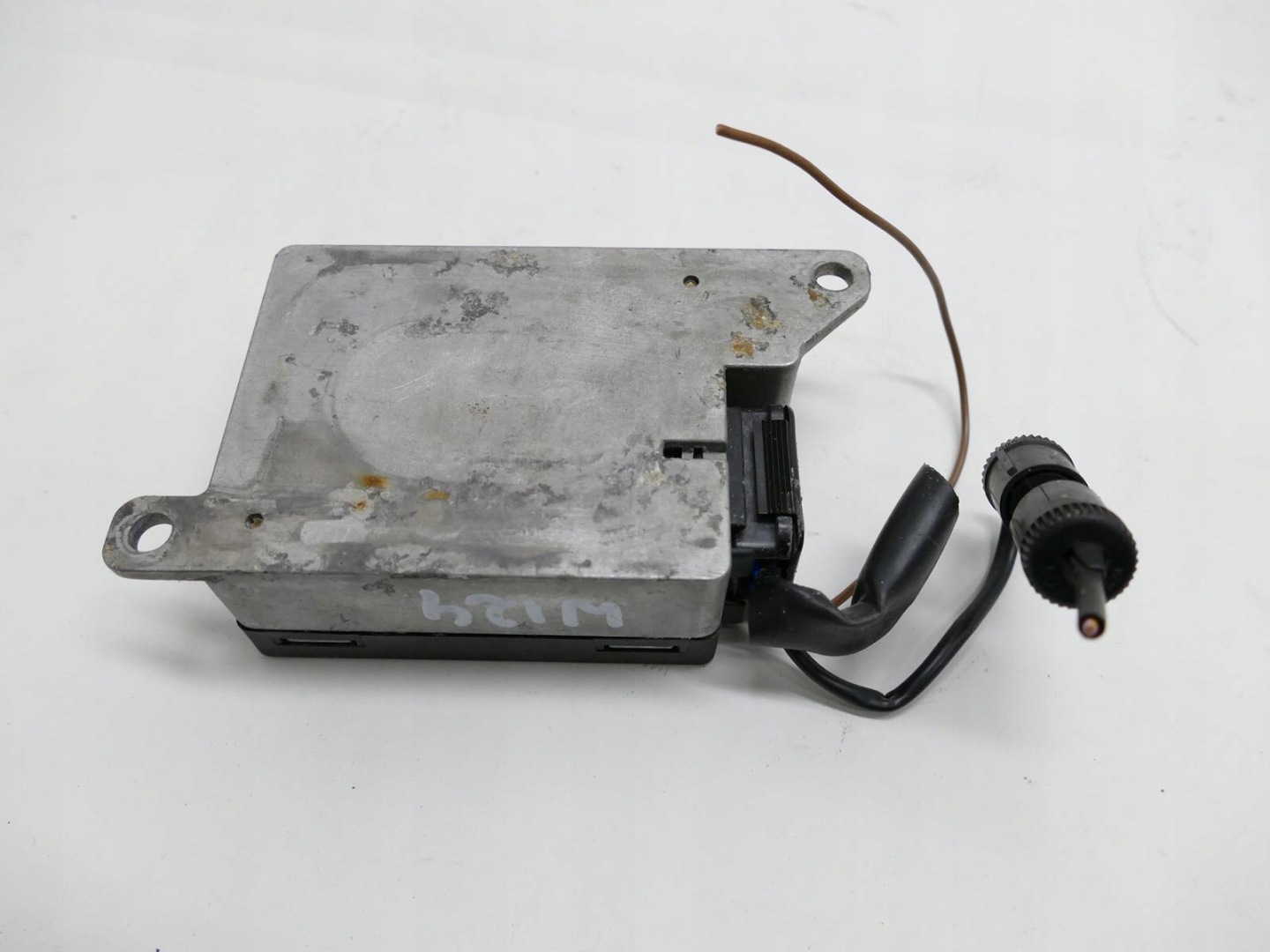 MERCEDES E W124 SENSOR ZDERZENIOWY SENSOR AIRBAG