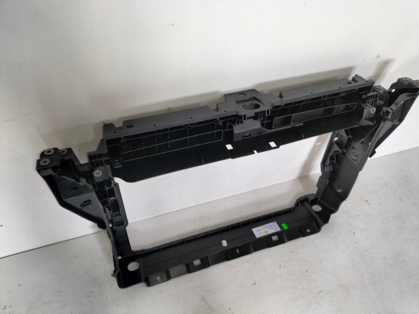support panel for radiators pillar front VW TIGUAN III 24- SKODA KODIAQ II 23