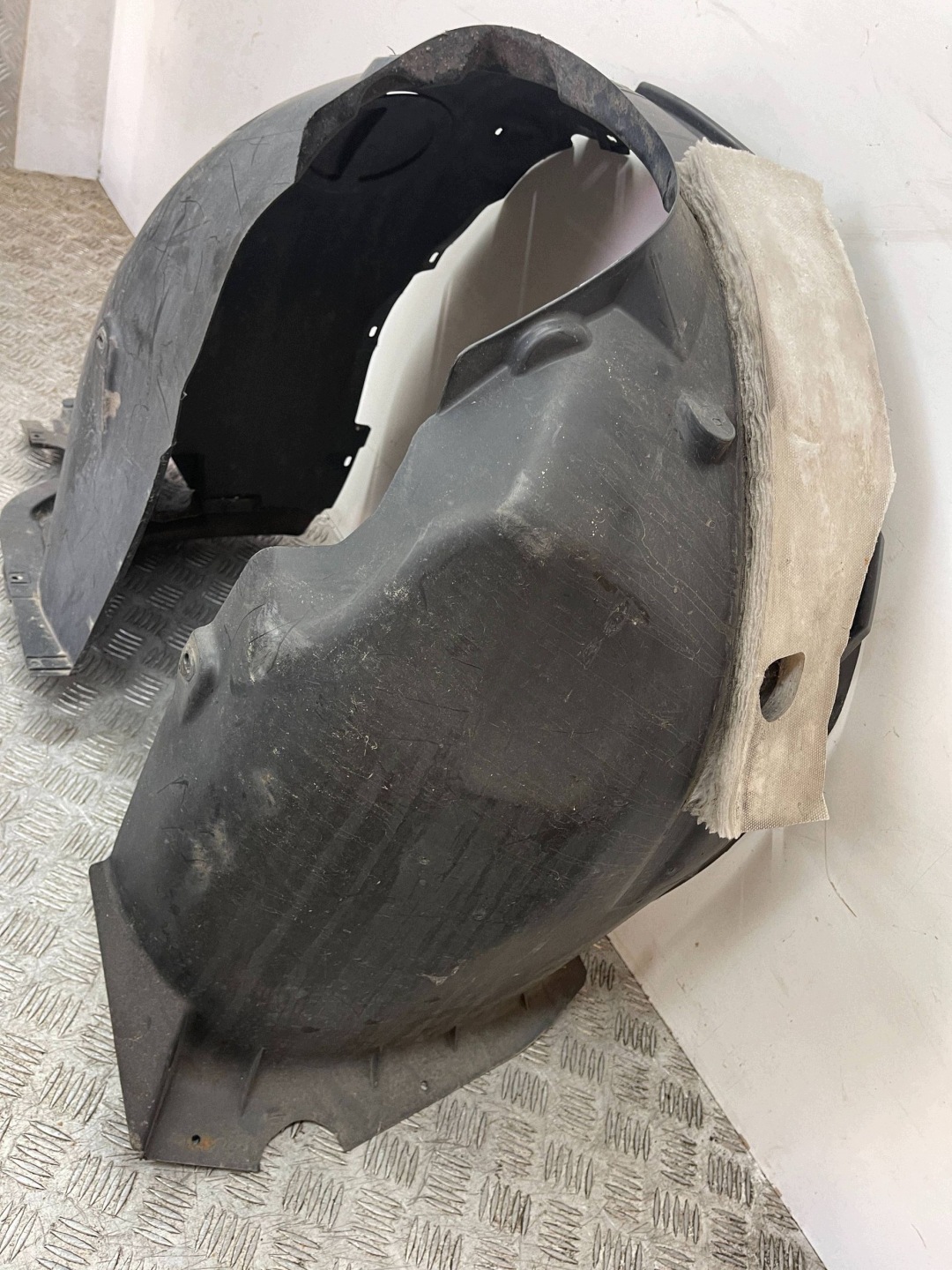 mudguard front front right right SKODA SCALA 19- 657809958
