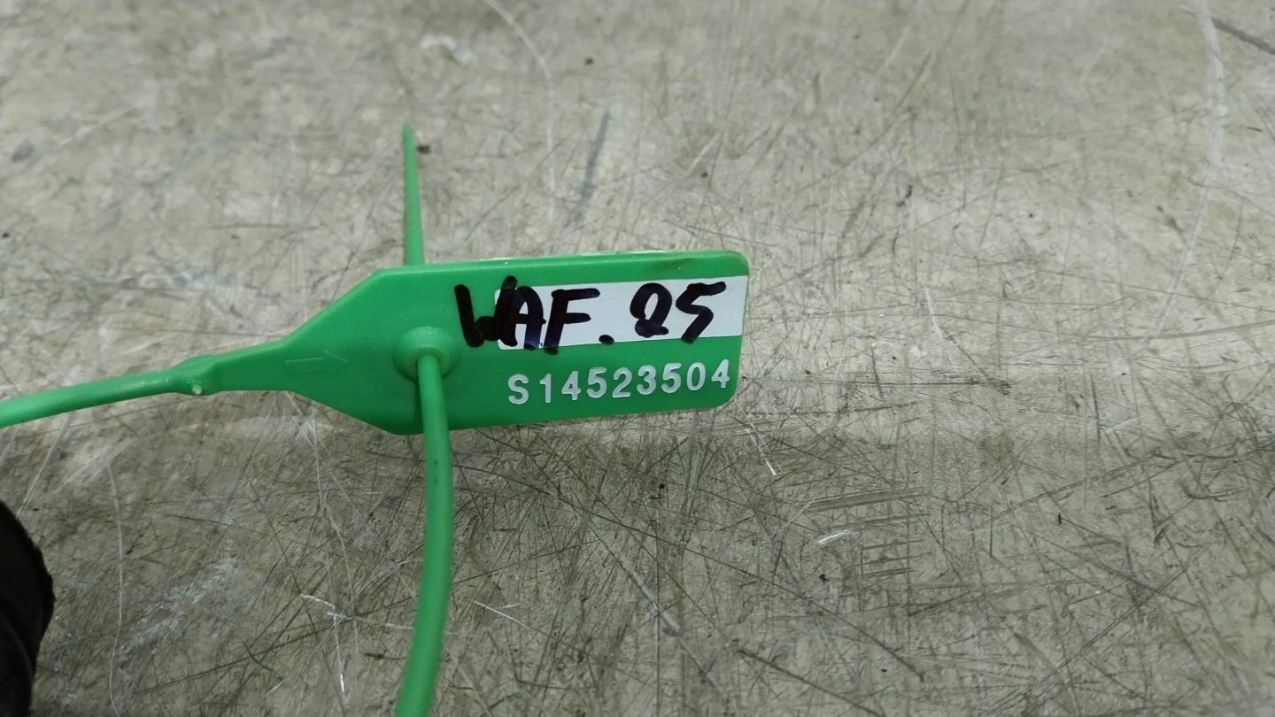 arm front right 2M513042BC FORD FOCUS MK1