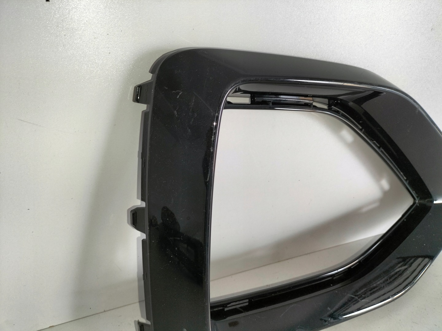 grille grid of a bumper front right AUDI Q2 LIFT 21