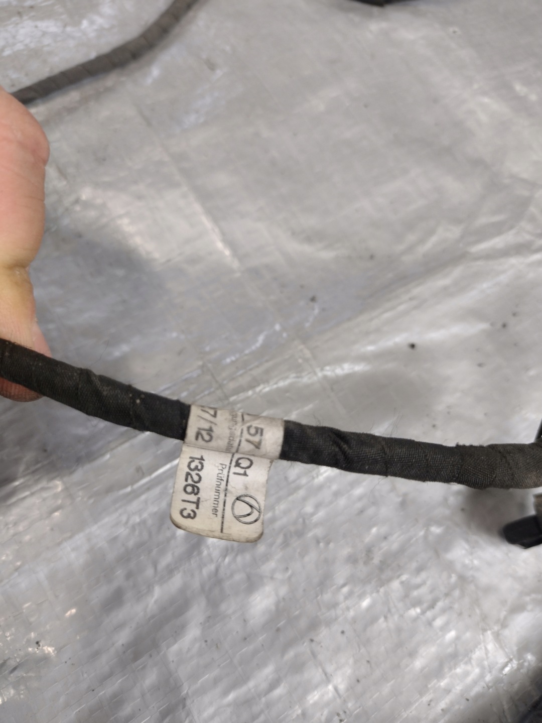 bundle PDC rear part Mercedes W212 sedan A2125405710