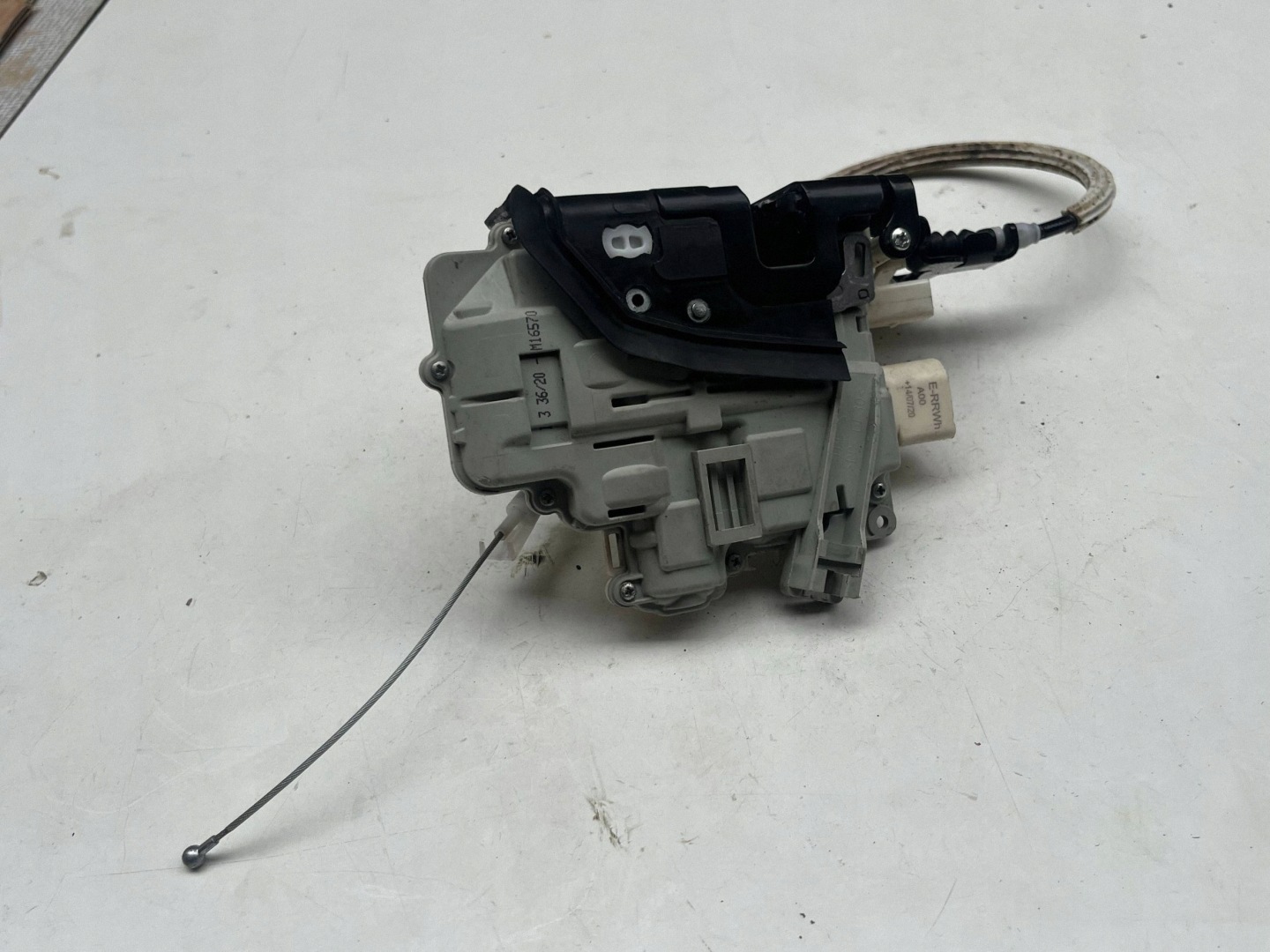 AUDI Q7 4M lock door right front DOCIAG 4M1837016D @M