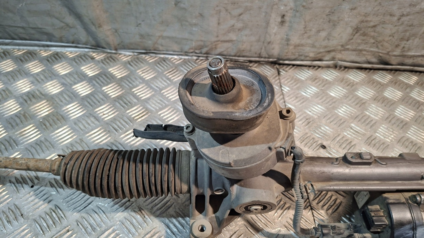 SCATOLA STERZO VW GOLF V 1.9TDI