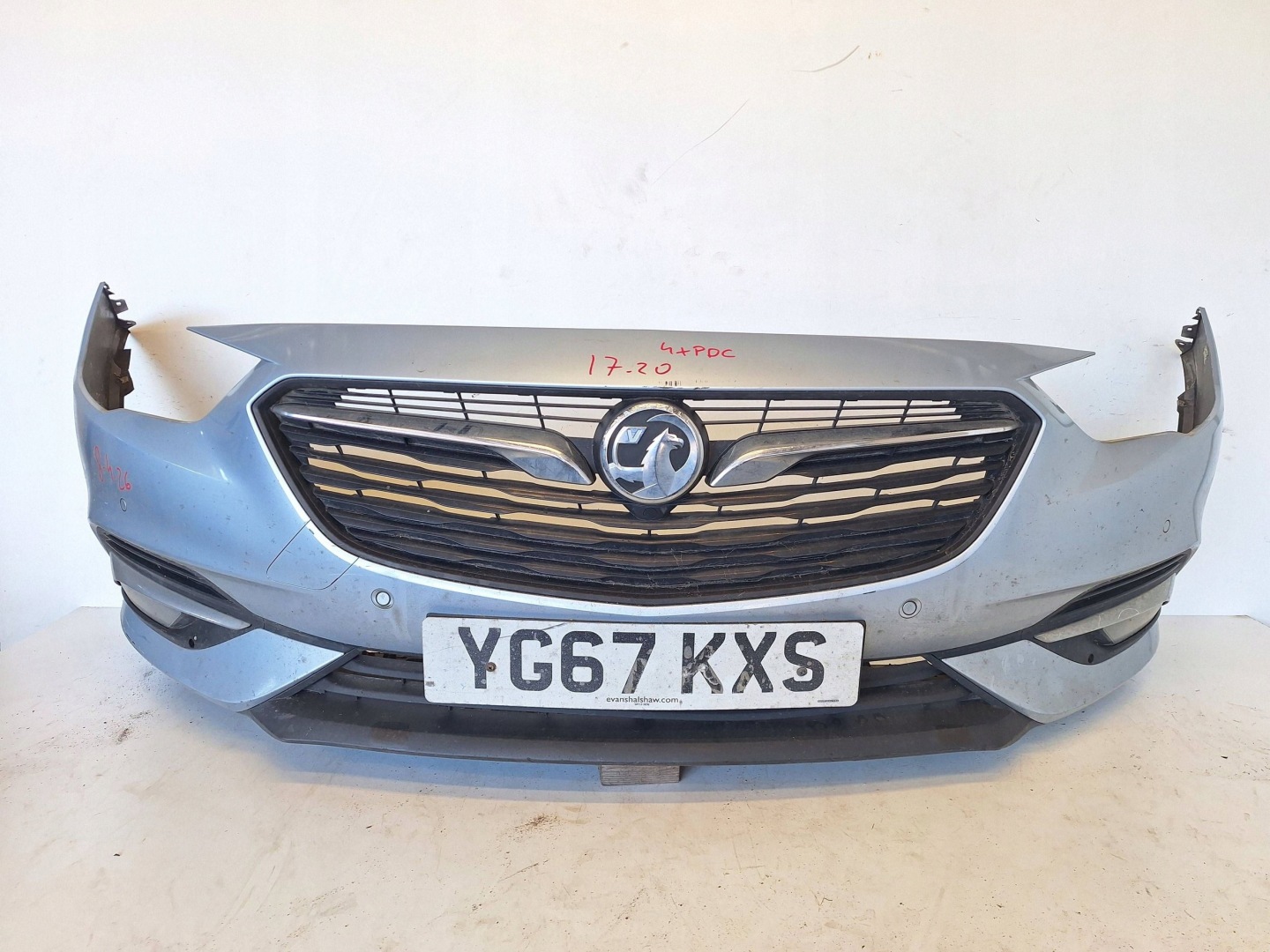OPEL INSIGNIA B 17-20 bumper + PDC