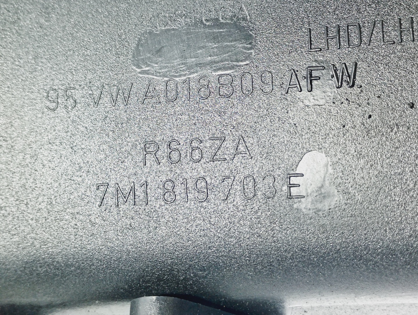 grid air conditioning devices air left driver´s OE 7M1819703E Ford Galaxy and 95-06