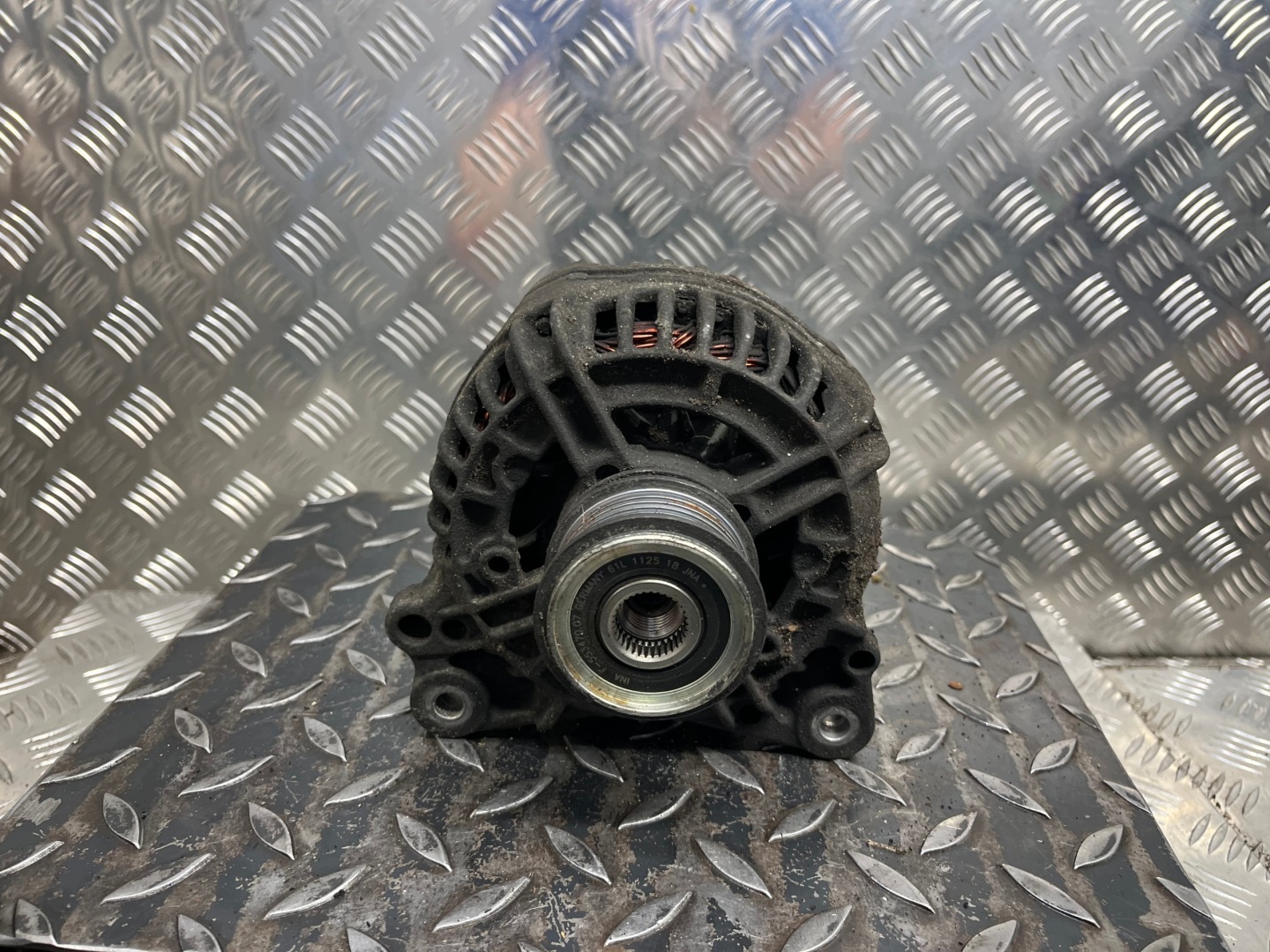 alternator VOLKSWAGEN PASSAT B6 028903028E