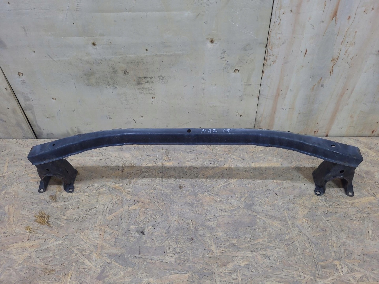 sider pillar of a bumper front Mazda 6 2 facelift 2009