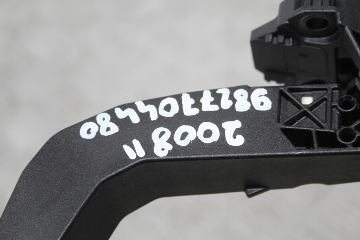 accelerator pedal caps PEUGEOT 2008 II 2 9827704480