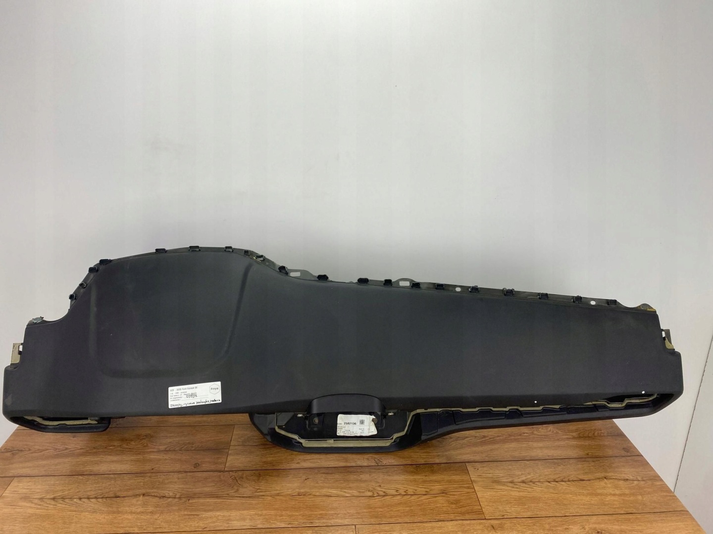 console dashboard instrument panel Ford Kuga MK3 20+ Escape