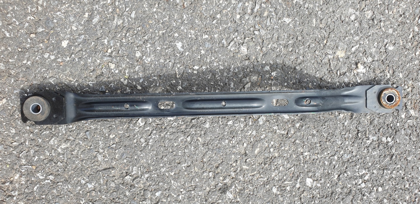 holder obejma tanks console AUDI A5 A4 B9 F5 8W OE