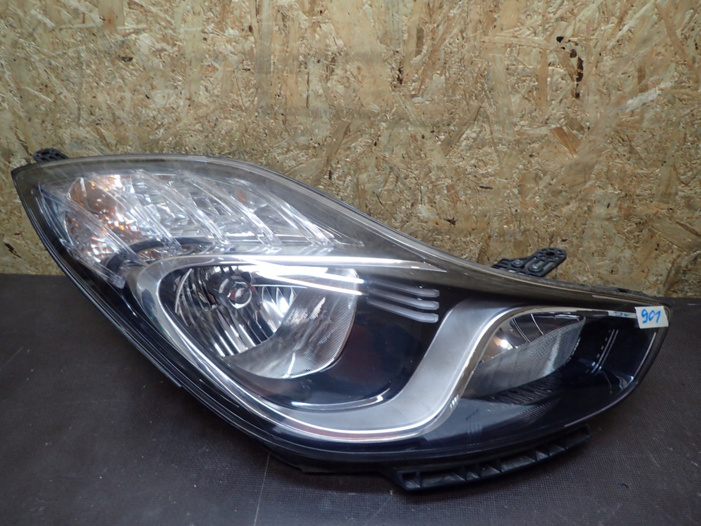 LIGHT FRONT RIGHT HYUNDAI IX20 IX 20