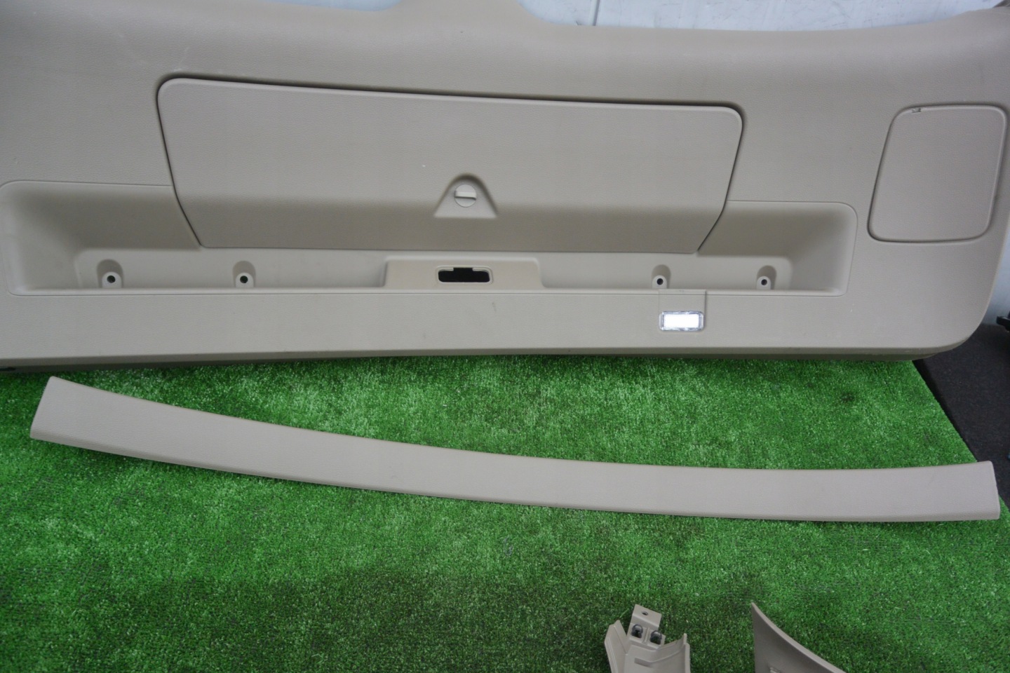 upholstery blinds bonnet boot AUDI Q7 4L KOMPLET